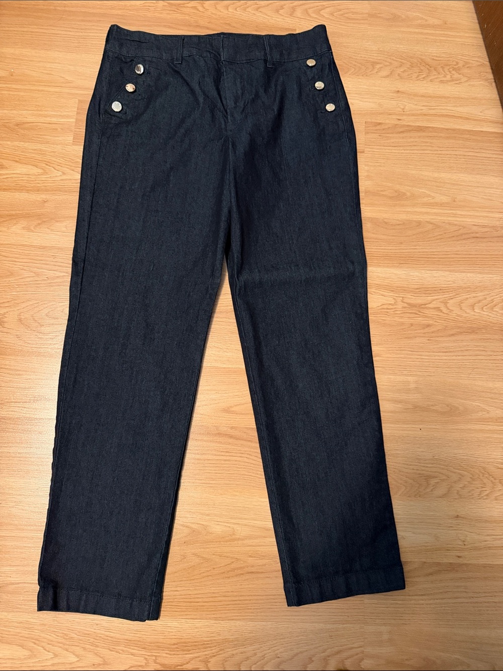 Anne Klein Dark Navy Straight-Leg Jeans with Decorative Buttons